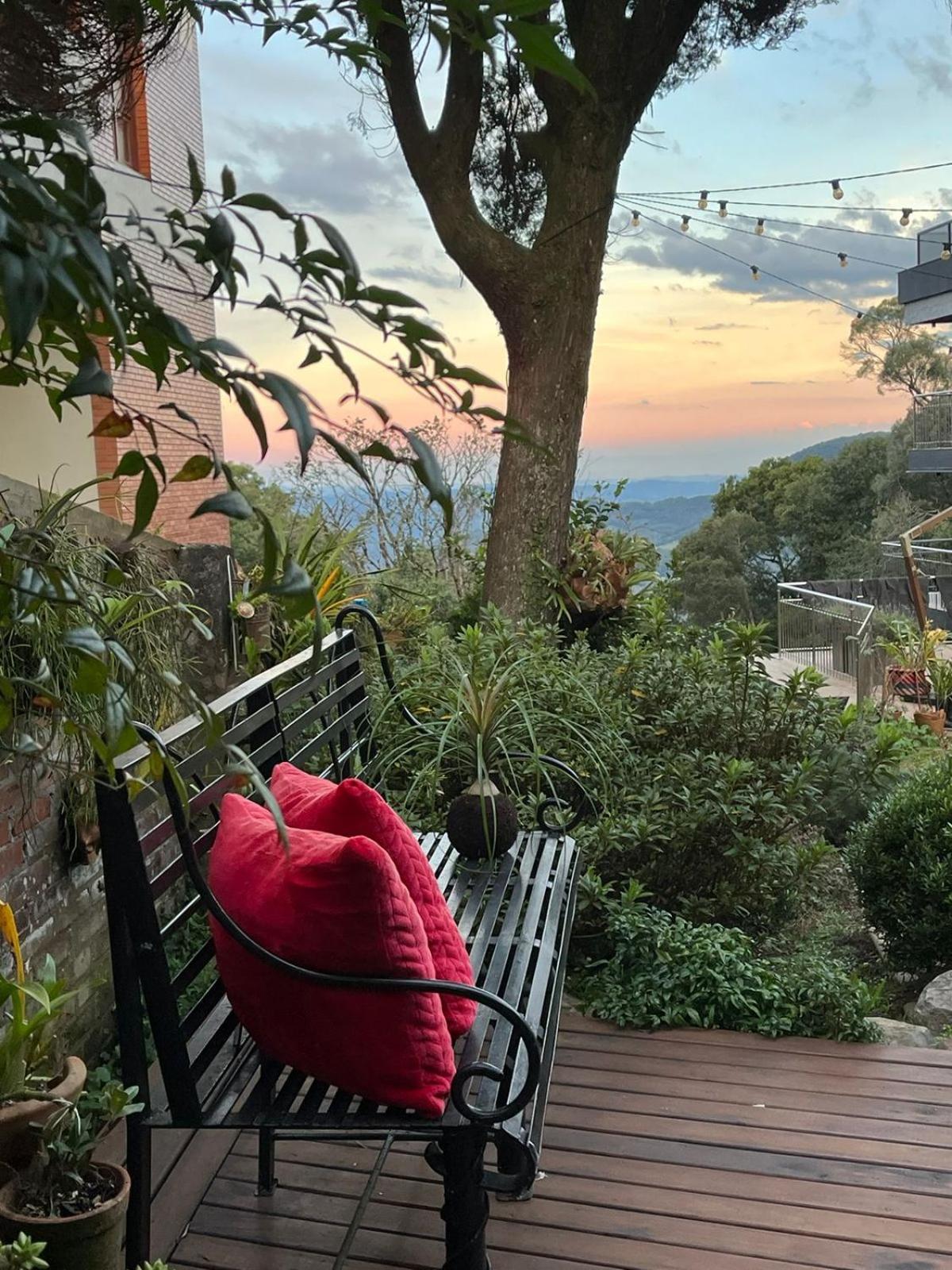 Suites Refugio Do Vale Gramado Luaran gambar
